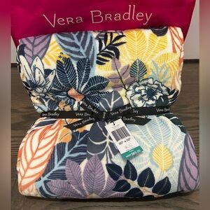 Vera Bradley Fleece Throw Blanket NWT
❤️🔥FIRM PRICE❤️🔥